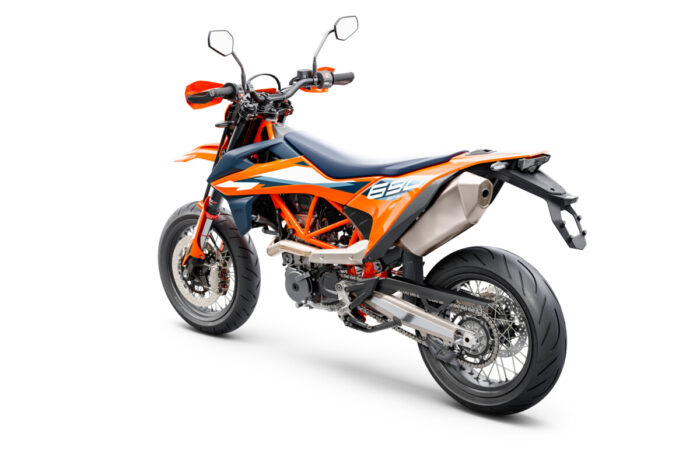 KTM 690 SMC R 2024 – Bild 3