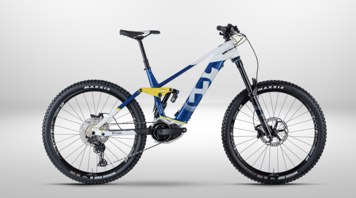 Hard Cross HC8 27.5" 42cm
