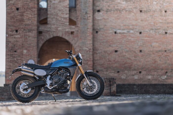 Fantic Caballero SCRAMBLER 700 rot Tageszulassung 12/2024 (Euro5) – Bild 2