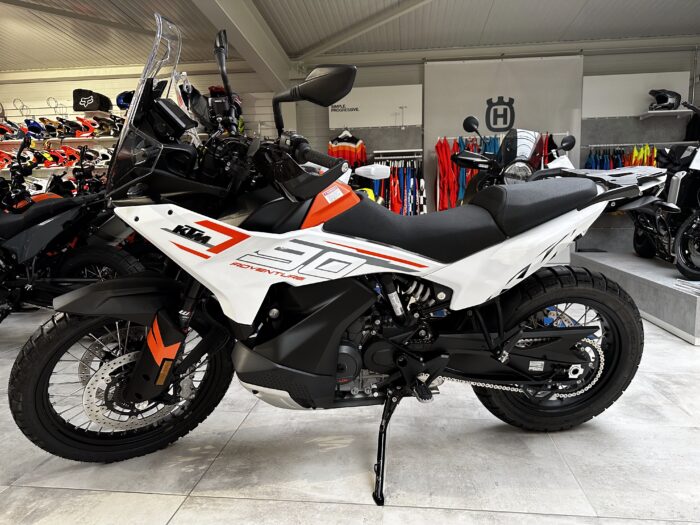 2024 KTM 790 ADVENTURE - weiss