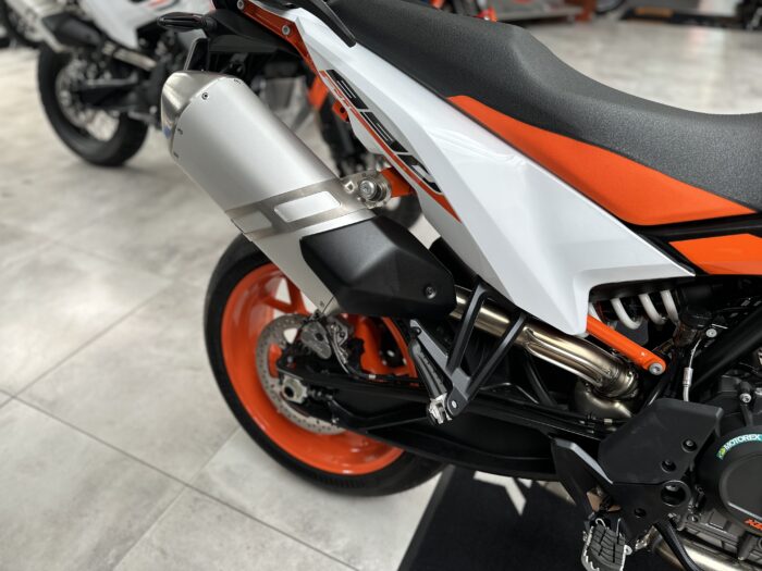 KTM 890 SMT 2024 / 15 km EZ 07/24 – Bild 7