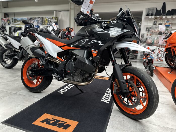 KTM 890 SMT 2024 / 15 km EZ 07/24 – Bild 3