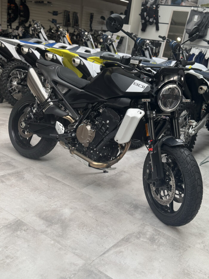 Husqvarna Svartpilen 801 MY24 1616km EZ 06/24 – Bild 13
