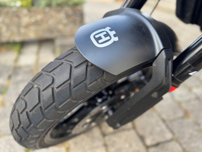 Husqvarna Svartpilen 801 360 km EZ 06/24 – Bild 3