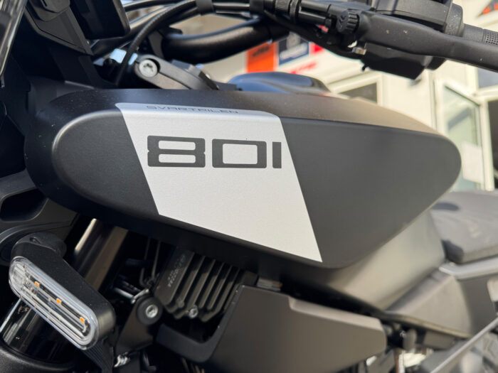 Husqvarna Svartpilen 801 360 km EZ 06/24 – Bild 7