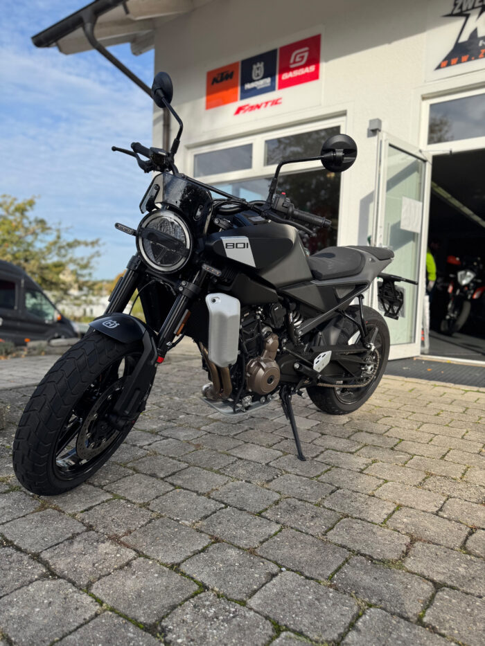 Husqvarna Svartpilen 801 360 km EZ 06/24 – Bild 12