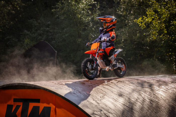 KTM SX E2 – Bild 12