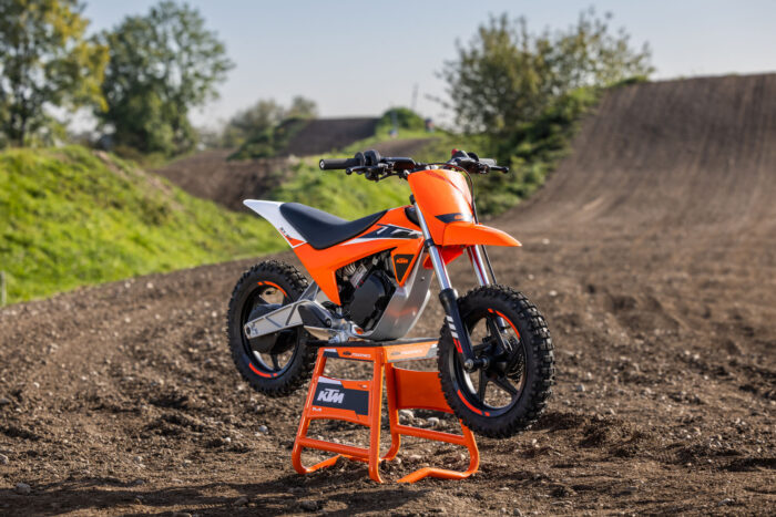 KTM SX E2 – Bild 4