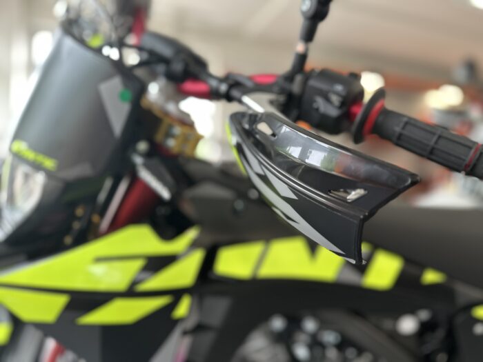 Fantic XMF 125 Competition 2025 schwarz – Bild 15