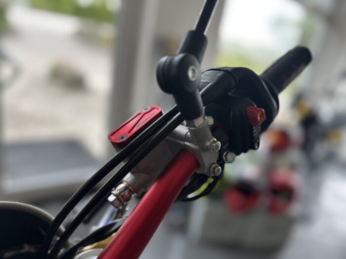 Fantic XMF 125 Competition 2025 schwarz – Bild 5