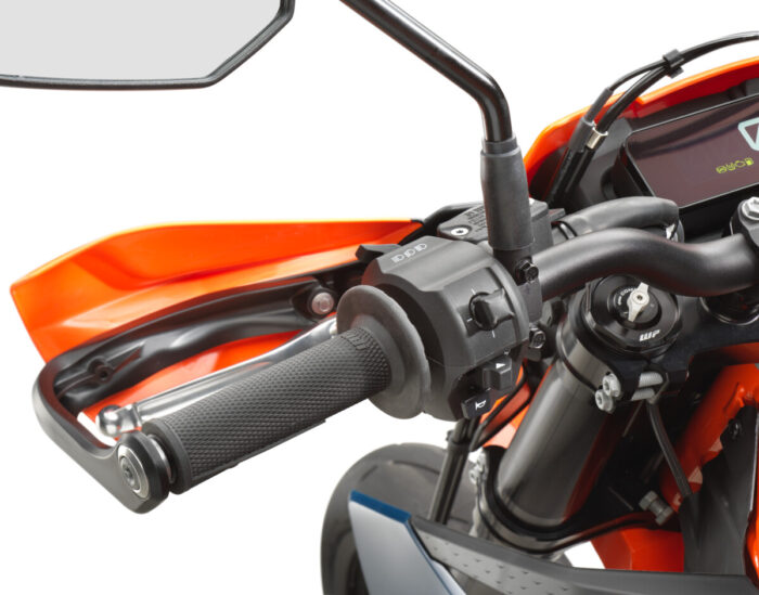 KTM 690 SMC R 2026 – Bild 4